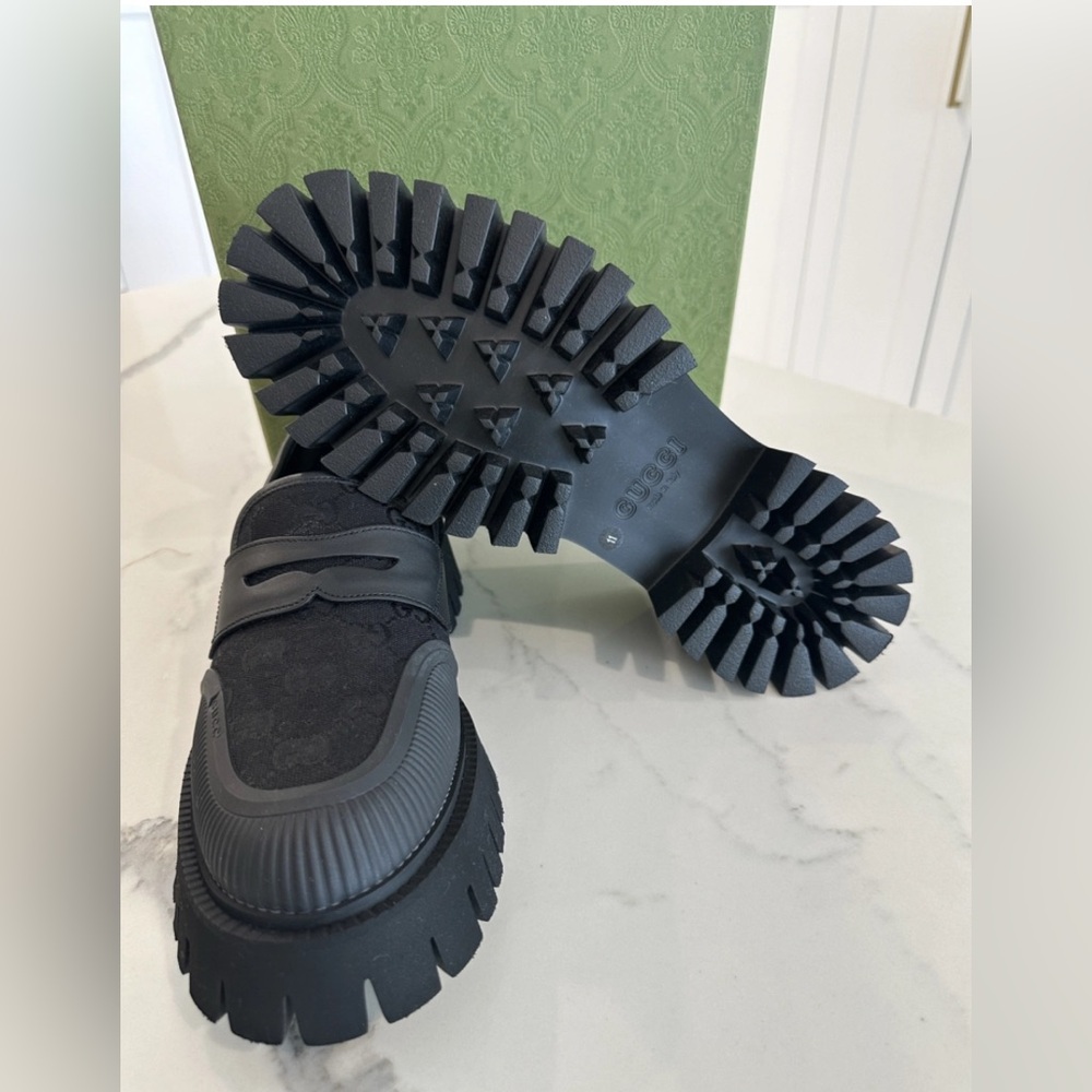 Gucci Maxi GG paneled loafers - Picture 8 of 9